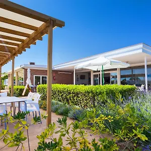 3 Estrellas Camping Gavà